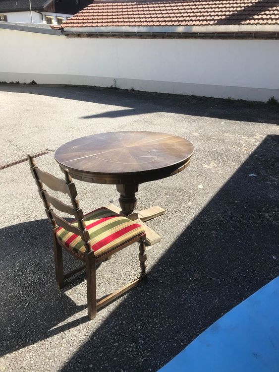 Table à manger ronde bois massif marron vieilli style ethnique Barry