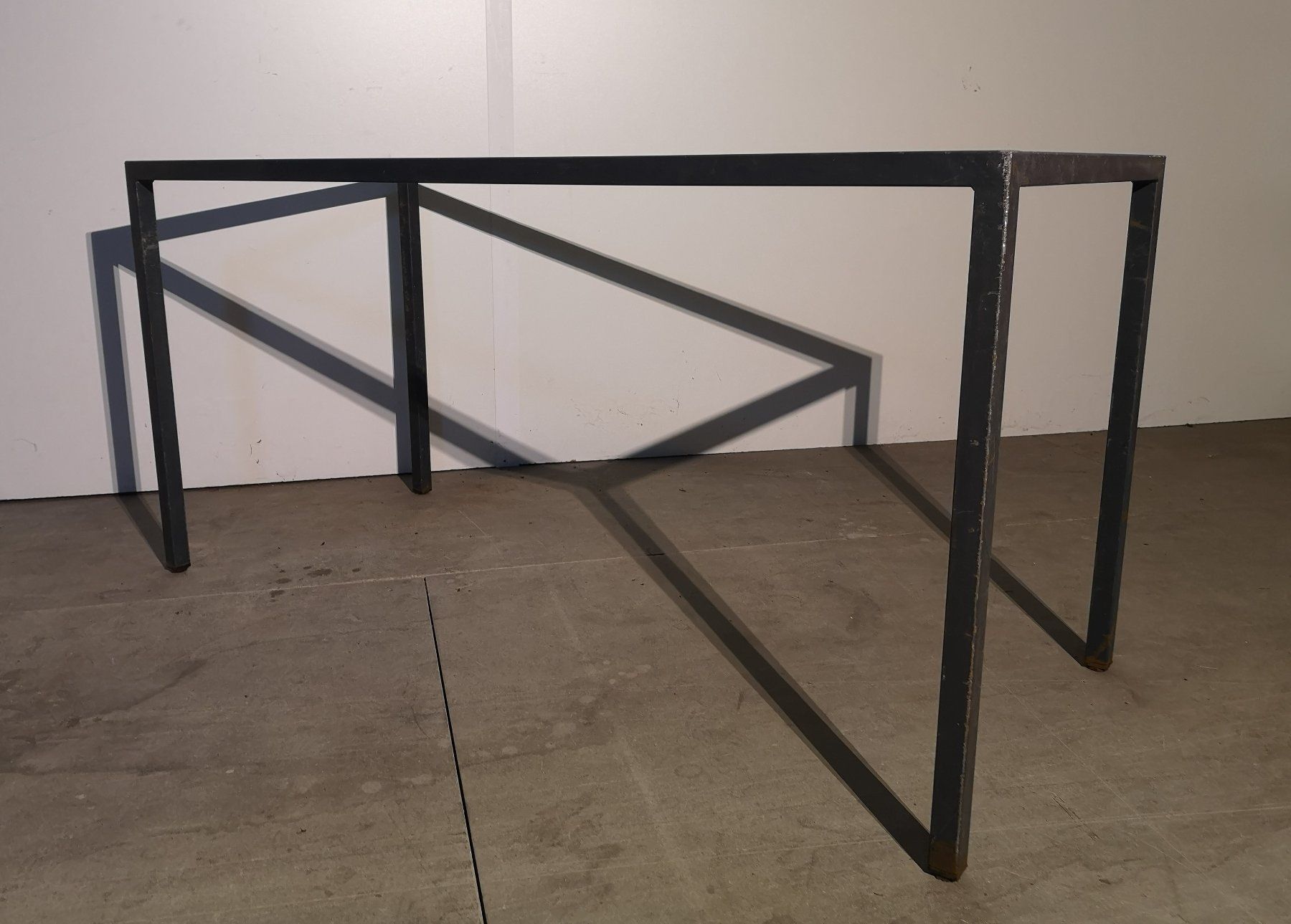 Tavoli: Minimalistisches Mid-Century Tischgestell ... – Usato da Solothurn venduto da Sis_email 2