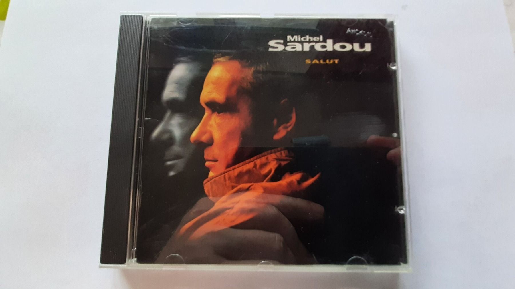 CD: CD Michel Sardou - Salut – Usato da Pully venduto da bro_n52j
