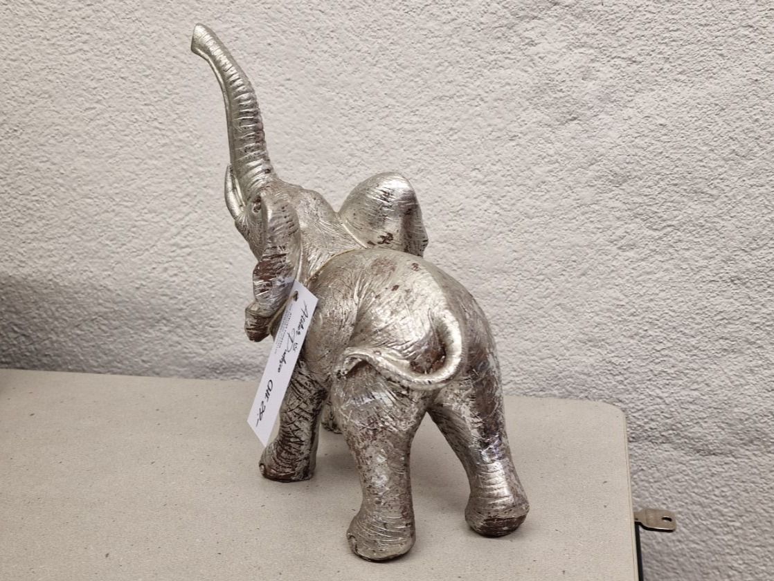 Statuette: Deko Elefant Silber Optik – Nuovo e nell'imballaggio originale da Schaffhausen venduto da AtelierPudesco 2