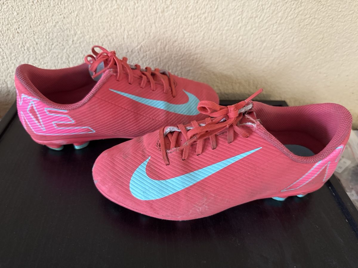Nike Scarpe da uomo: Fussballschuhe Nike 37.5 – Usato da Buttikon SZ venduto da Kellerabteil 1