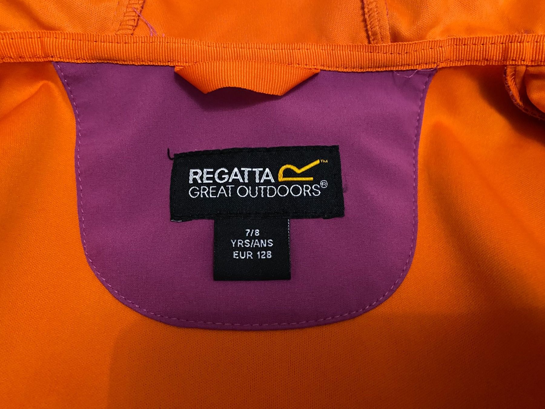 Giacche & Cappotti: Softshell XLT Jacke Regatta Gr. 128 lila-orange – Usato da Flawil venduto da savoypremium 2