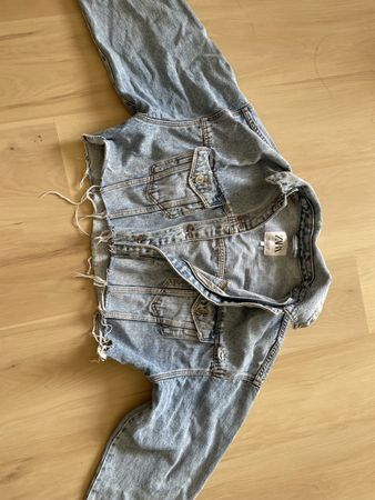 Veste en jean courte 