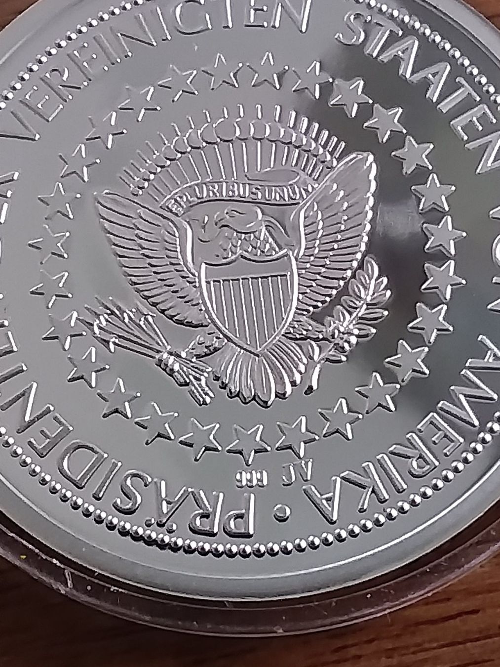 Medaillen: Ronald Reagan 40.US - Präsident 1981 - 1989 – Neu (gemäss Beschreibung) aus Schwyz von Trofana 2