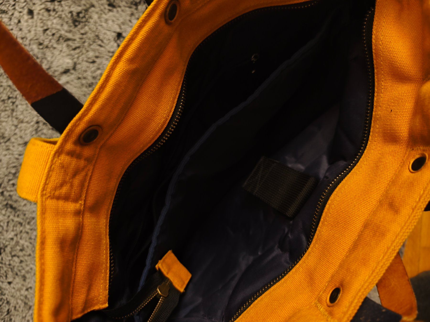 Ta Tha Ta Zaini: Ta.Tha.Ta. Tasche Rucksack senfgelb – Usato da Uster venduto da zebralino 2