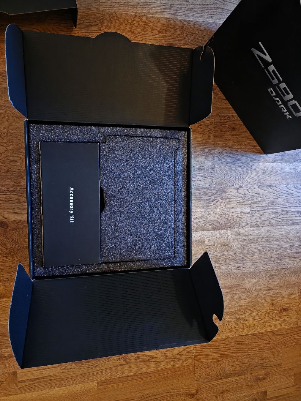 Schede madri: Rare EVGA Z590 Dark Box and Bundle – Nuovo (secondo la descrizione) da Cudrefin venduto da Jamy201289 3