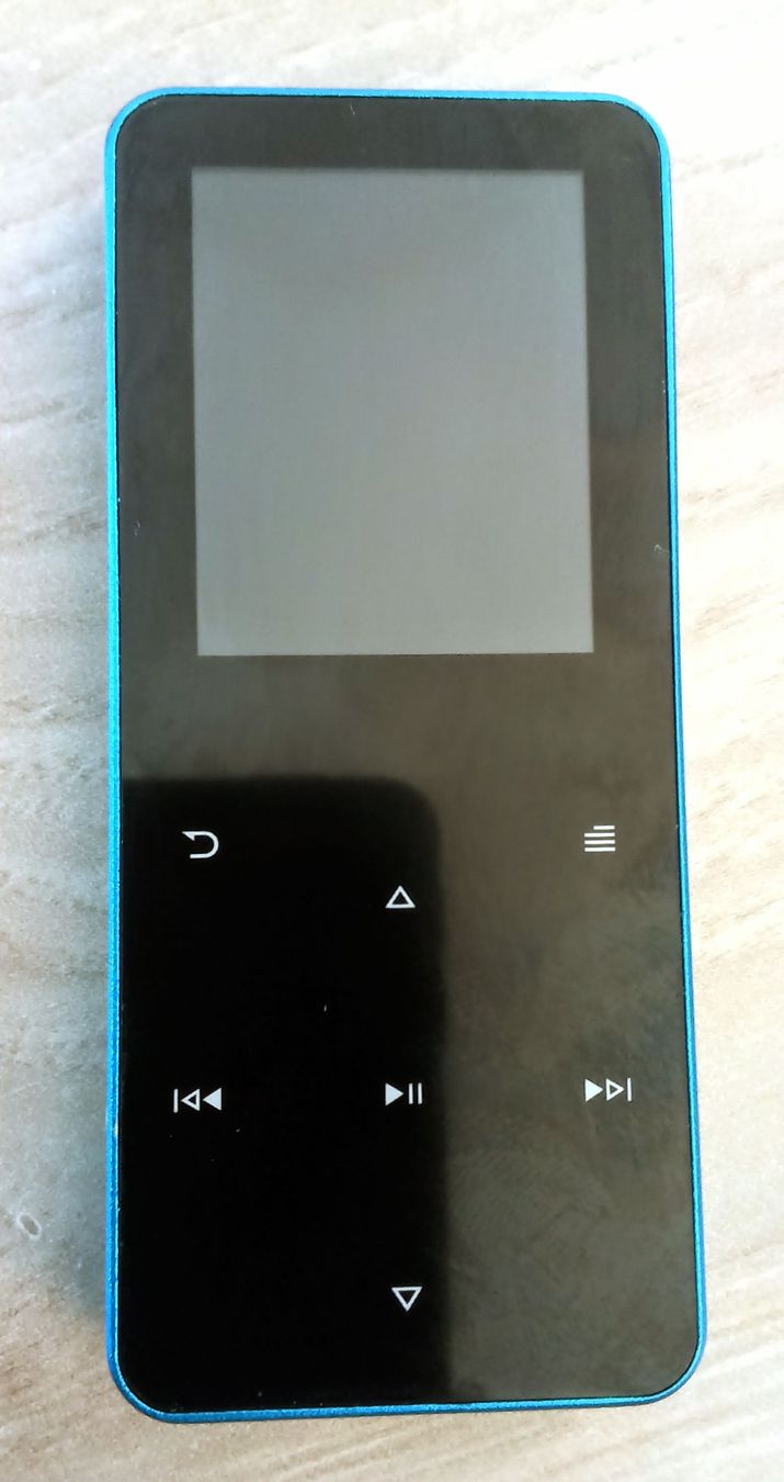 Tragbarer Mediaplayer: MP3 Player, Kopfhörer, SD Karten – Neu (gemäss Beschreibung) aus Liebefeld von CD-Urs 1