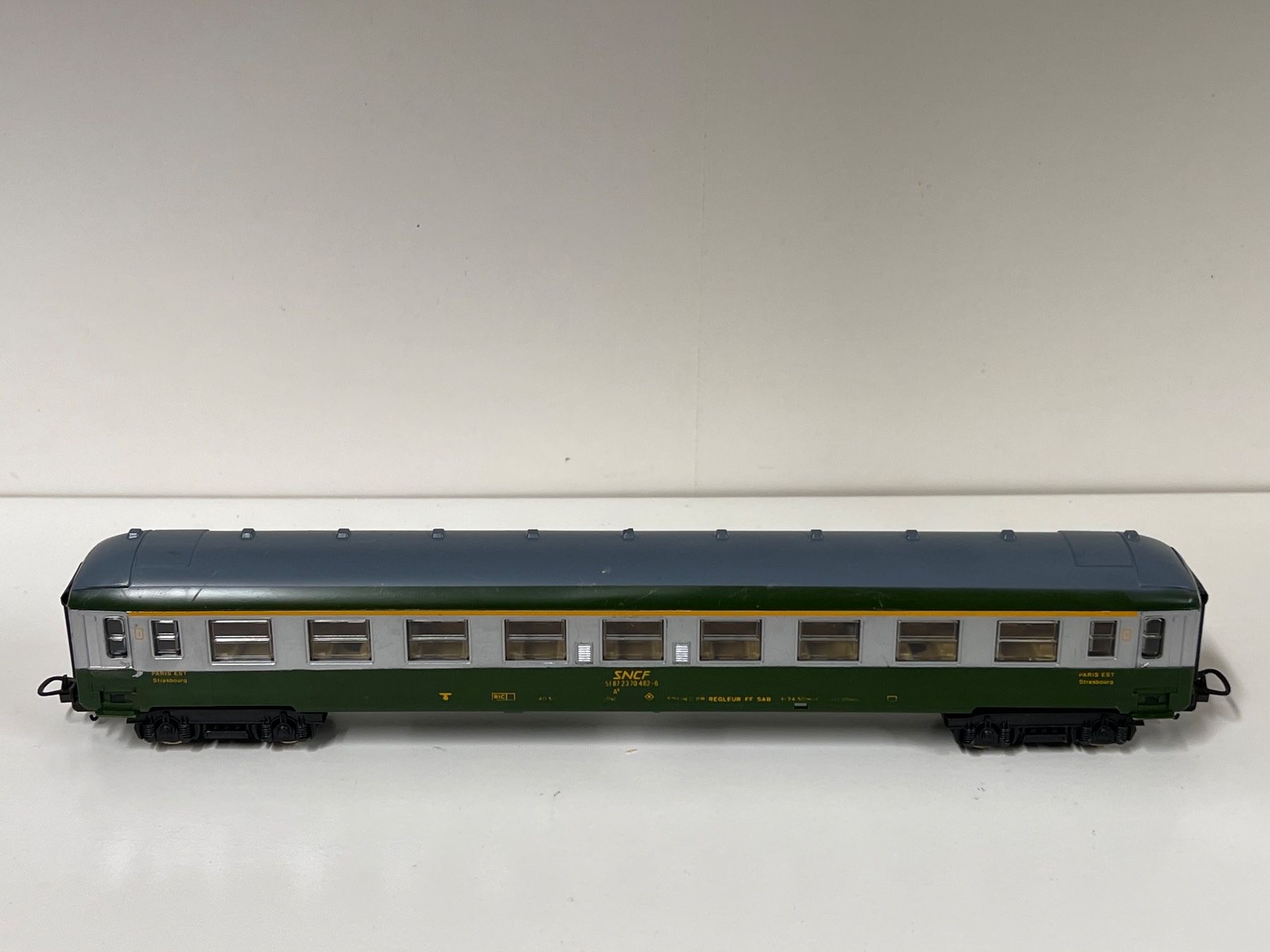 Lima Modellini di ferrovie: Lima SNCF  1.Kl.  H0 DC – Usato da Neuenhof venduto da ludovicco