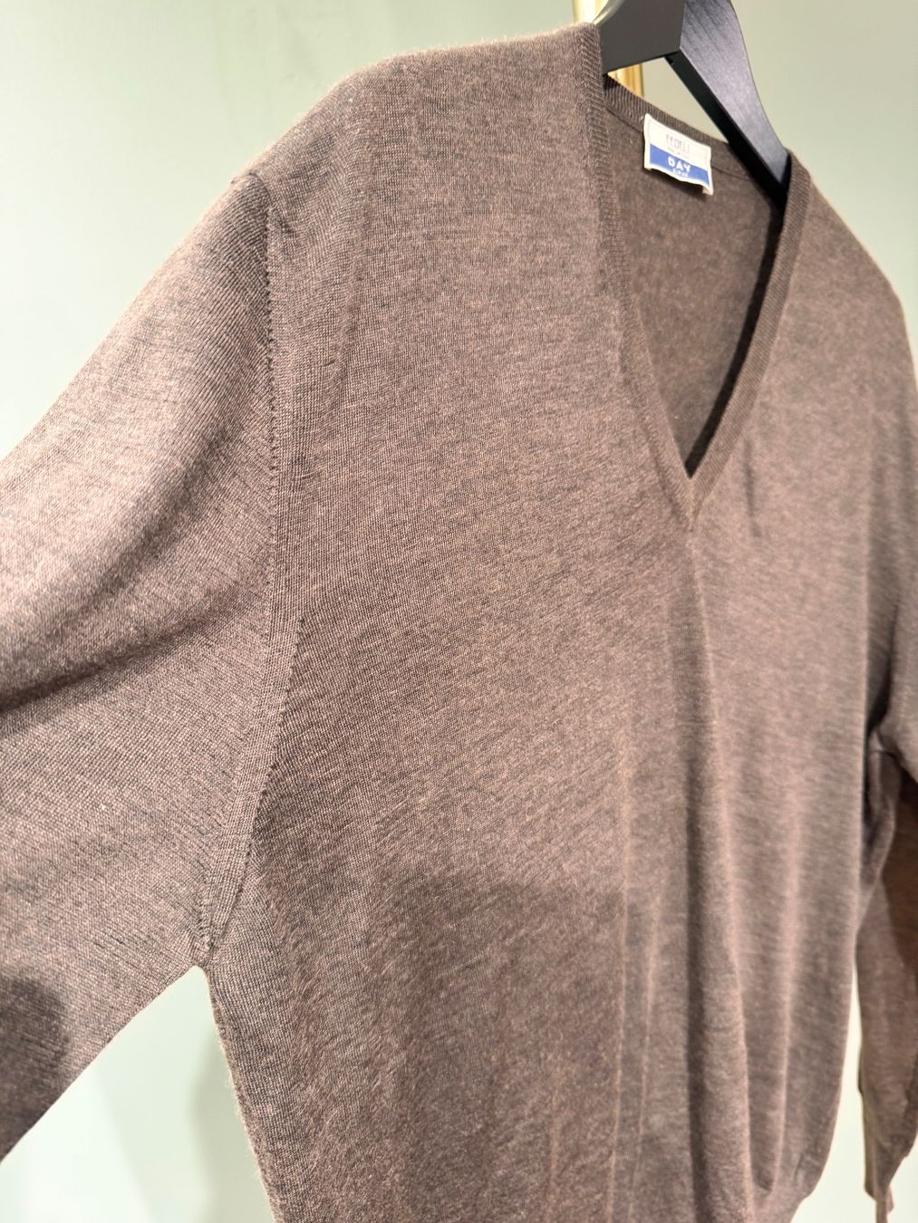 Maglioni & Felpe: Luxuriöser Kaschmirpullover von FIDELI – Usato da Zürich venduto da gregart 1