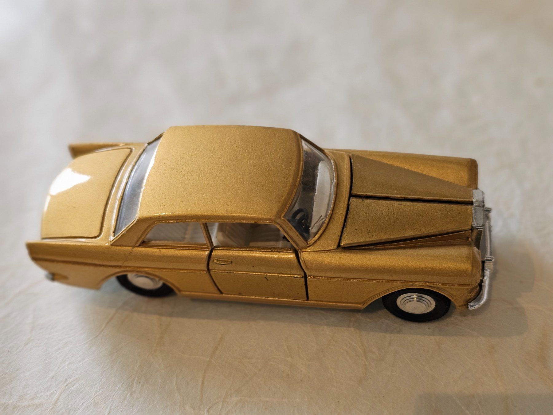 Rolls Royce Modellini d'auto: Rolls Royce Dinki Toys 127 Silver Cloud III gold – Usato da Sirnach venduto da windrad65
