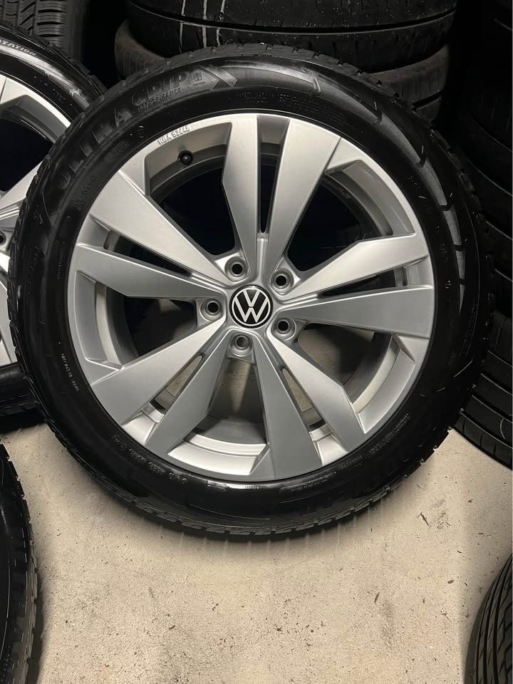 VW ID.3 / Cupra Born Original Winterräder 18 Zoll (Gebraucht) in ...
