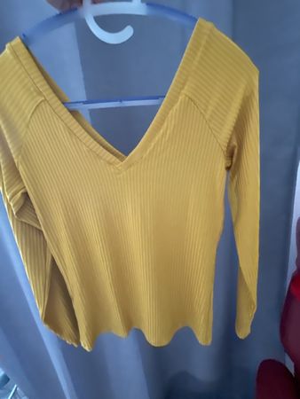 Only M, Golden Yellow Ribbed V-Neck Top - Perfect for Autumn
