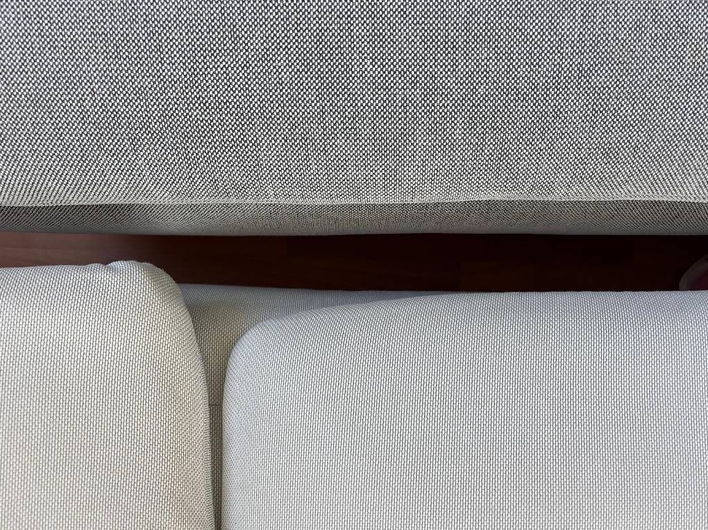 Divani: Modernes Ecksofa inkl. Insel  – Usato da Frauenfeld venduto da ninabrander 3