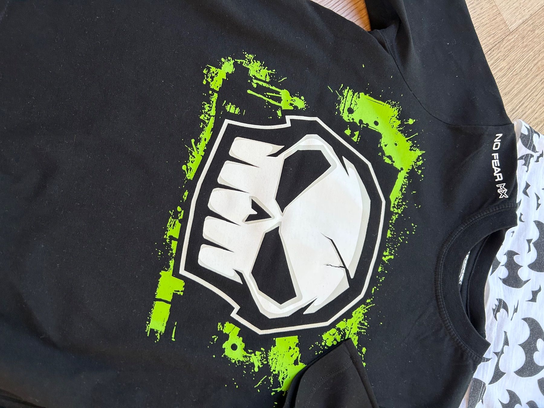 Camicie, T-shirt & Polo: T-Shirts Gr. 122/128 – Nuovo (secondo la descrizione) da Rothrist venduto da szc_9dg5 2