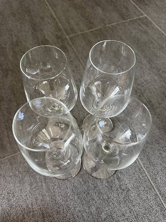 Bicchieri: Set aus 4 Weingläser – Usato da Chur venduto da van_6qs7