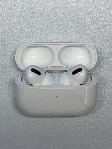 Apple Cuffie: Apple AirPods Pro 1. Gen – Difettoso da Effretikon venduto da Eventex