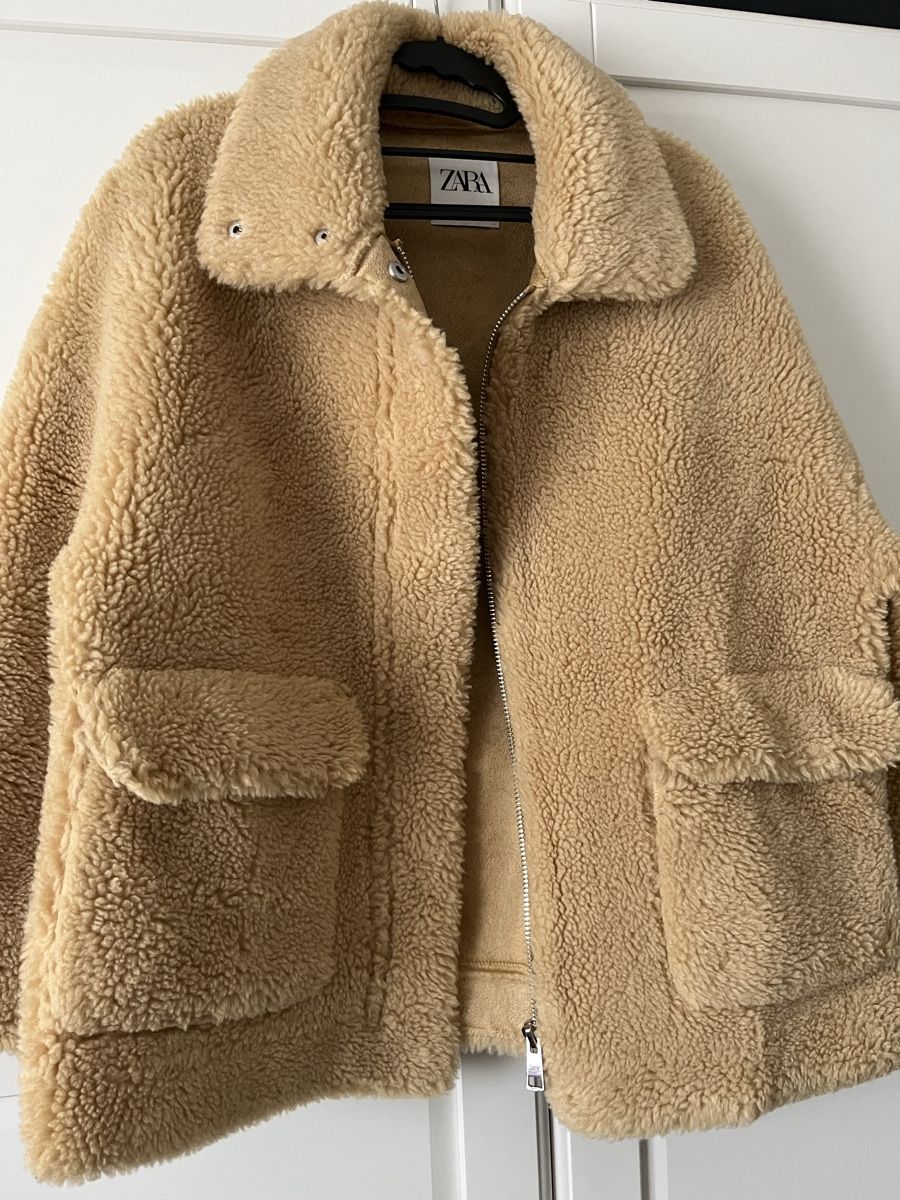 Zara Mäntel: Jacke aus Kunstfell – Neu (gemäss Beschreibung) aus Allschwil von eyl_bb8q 5