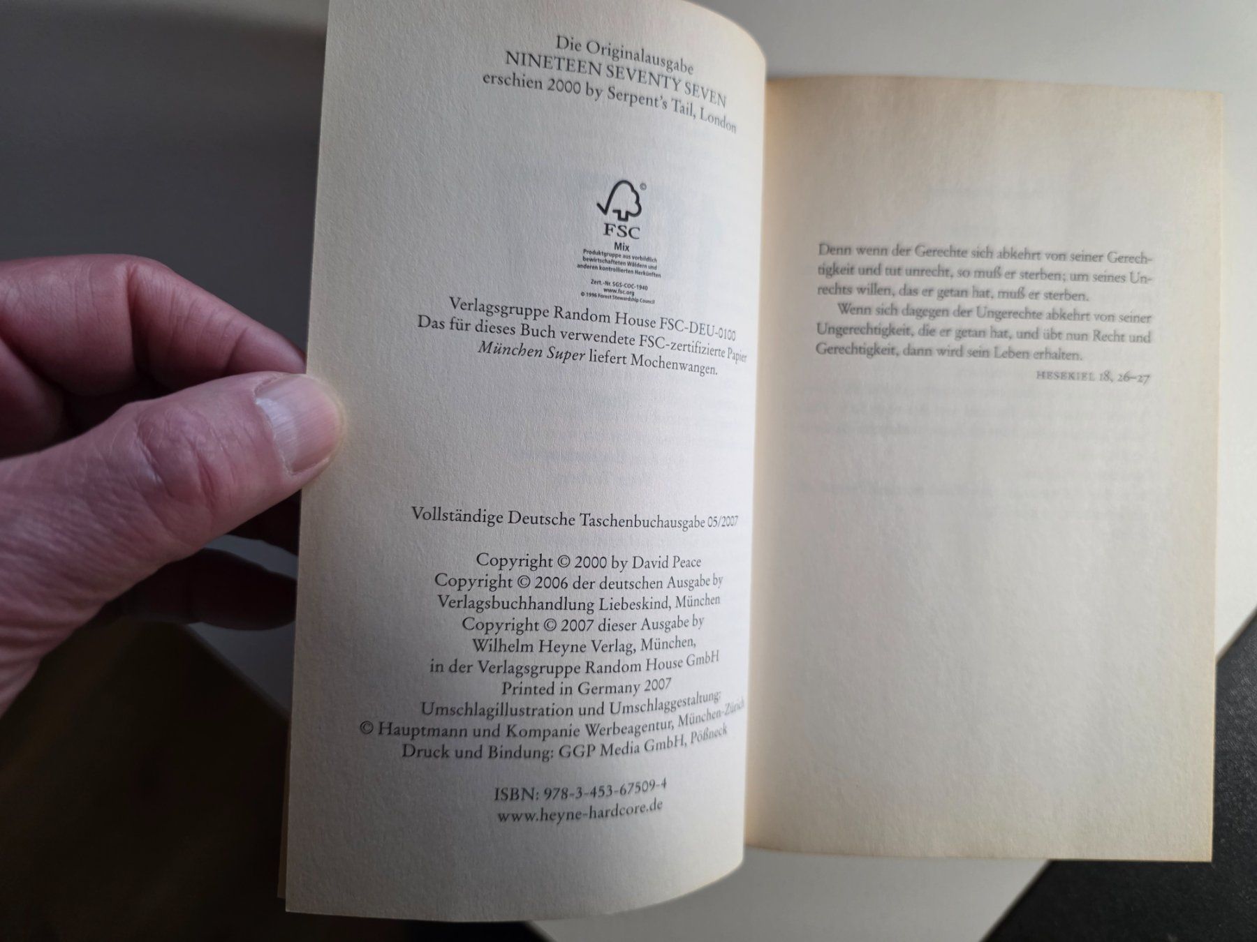 Bücher: David Peace - 1977 Roman - 2007 – Gebraucht aus Walterswil BE von Lonitti 4