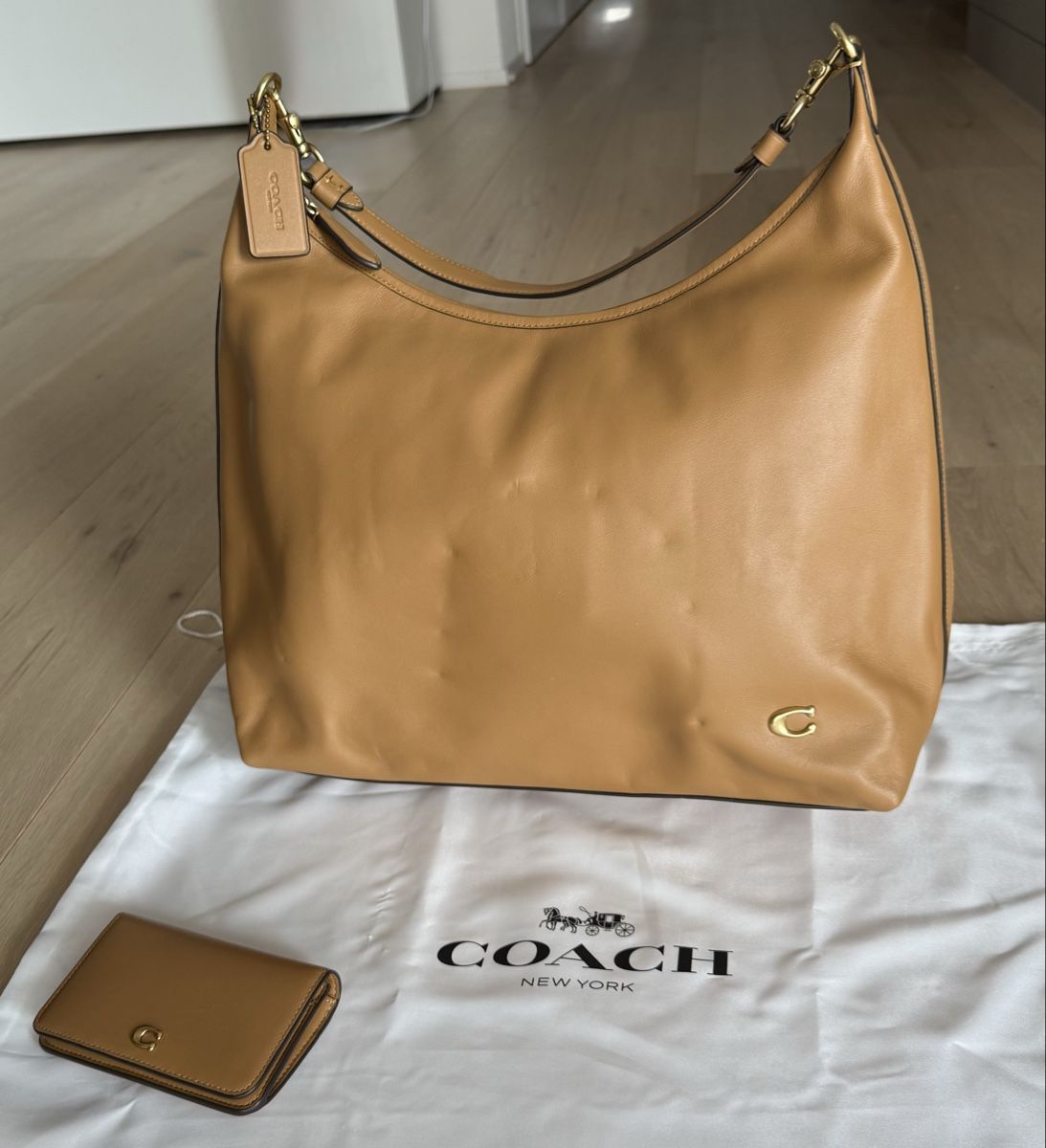 Coach Borse da donna: Coach Tasche und Portemonnaie – Nuovo (secondo la descrizione) da Jegenstorf venduto da gipsetti
