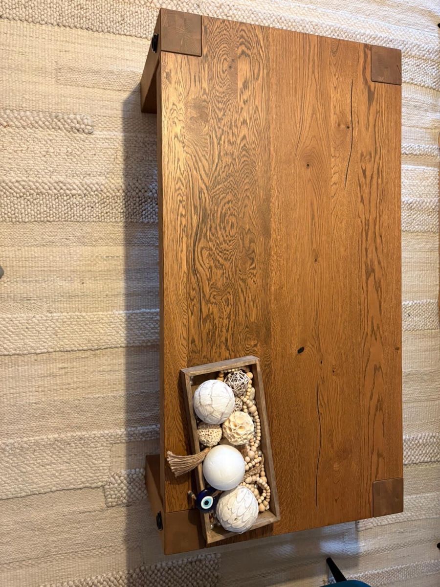 Tische: Couchtisch Holz – Gebraucht aus Bern von M.bsnkvc 1