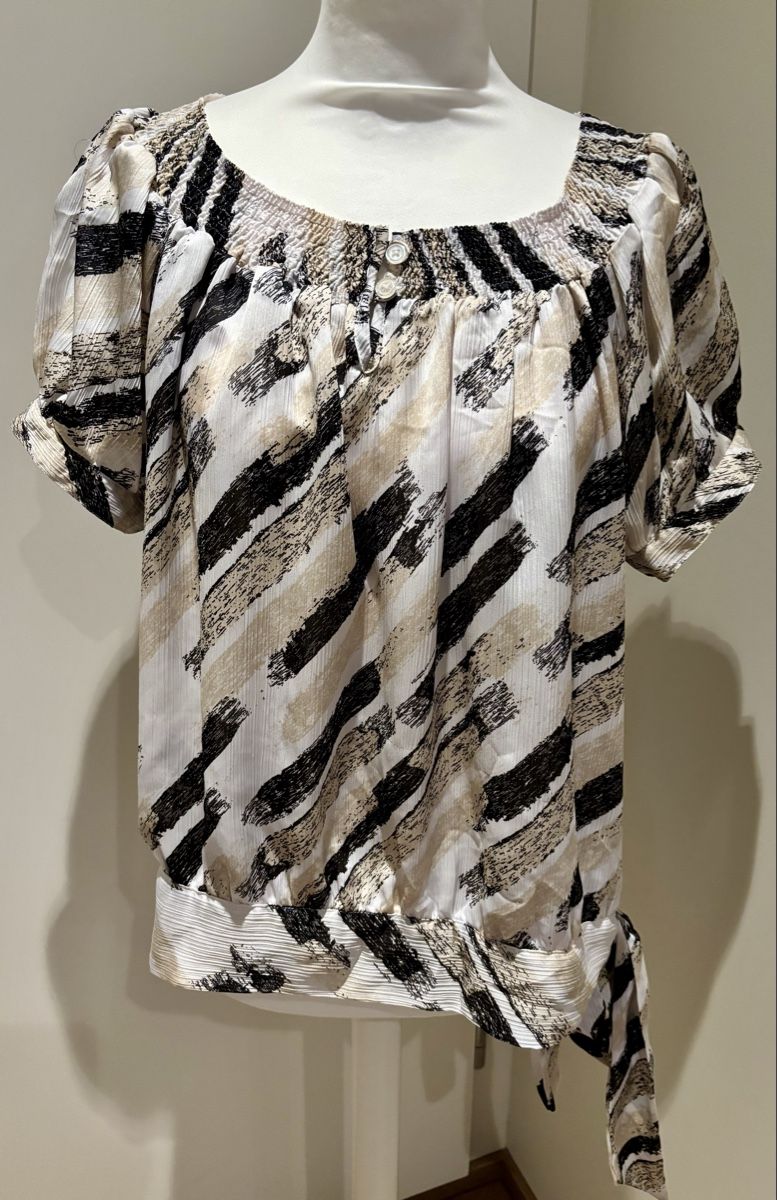 Blusen: Damen Bluse!!! – Gebraucht aus Einsiedeln von sum_xm7z 2
