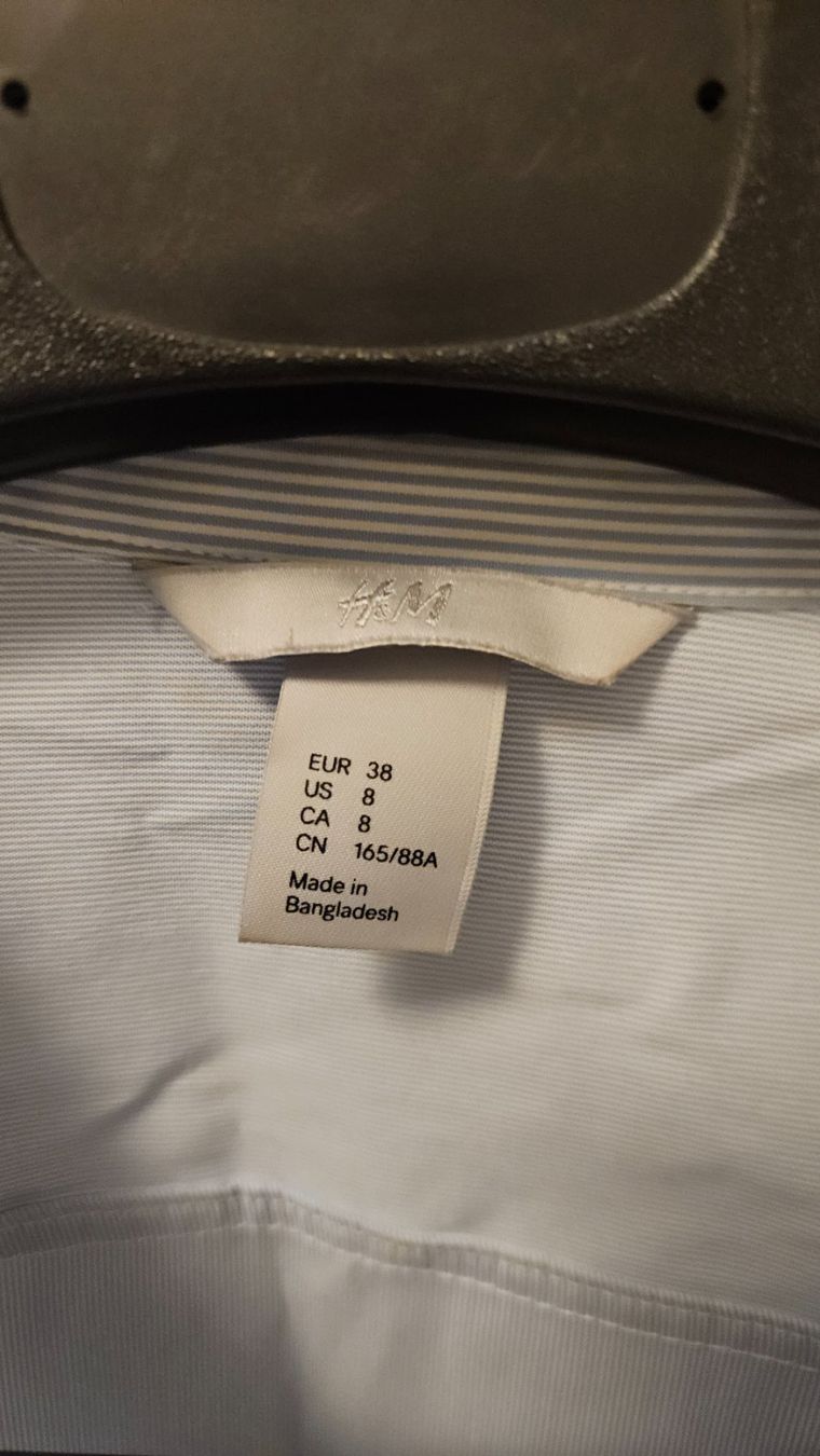 H&M Blusen: Camicetta azzurra H&M tg.38 misto cotone – Gebraucht aus Melano von H-Sara 4
