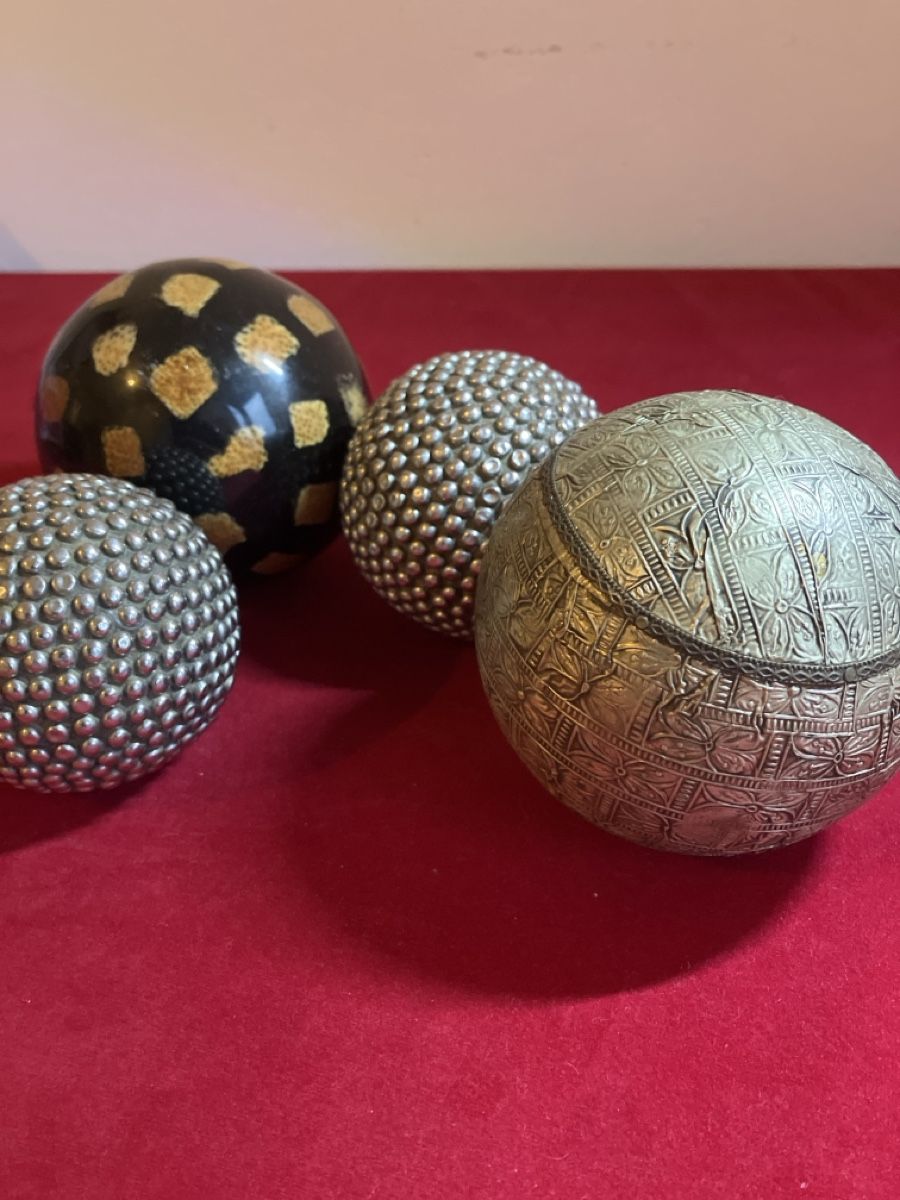 Alle Dekorationen: 4er Set Vintage Deko Kugeln, einzigartiges Design! – Gebraucht aus Muralto von jac_hkz5 2