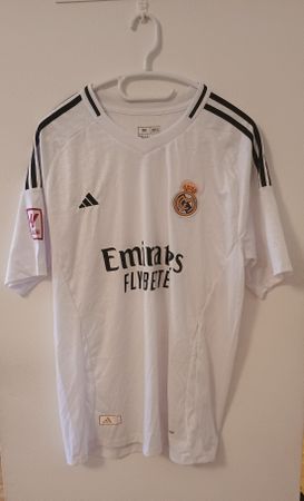 Real Madrid (Millot + Short)