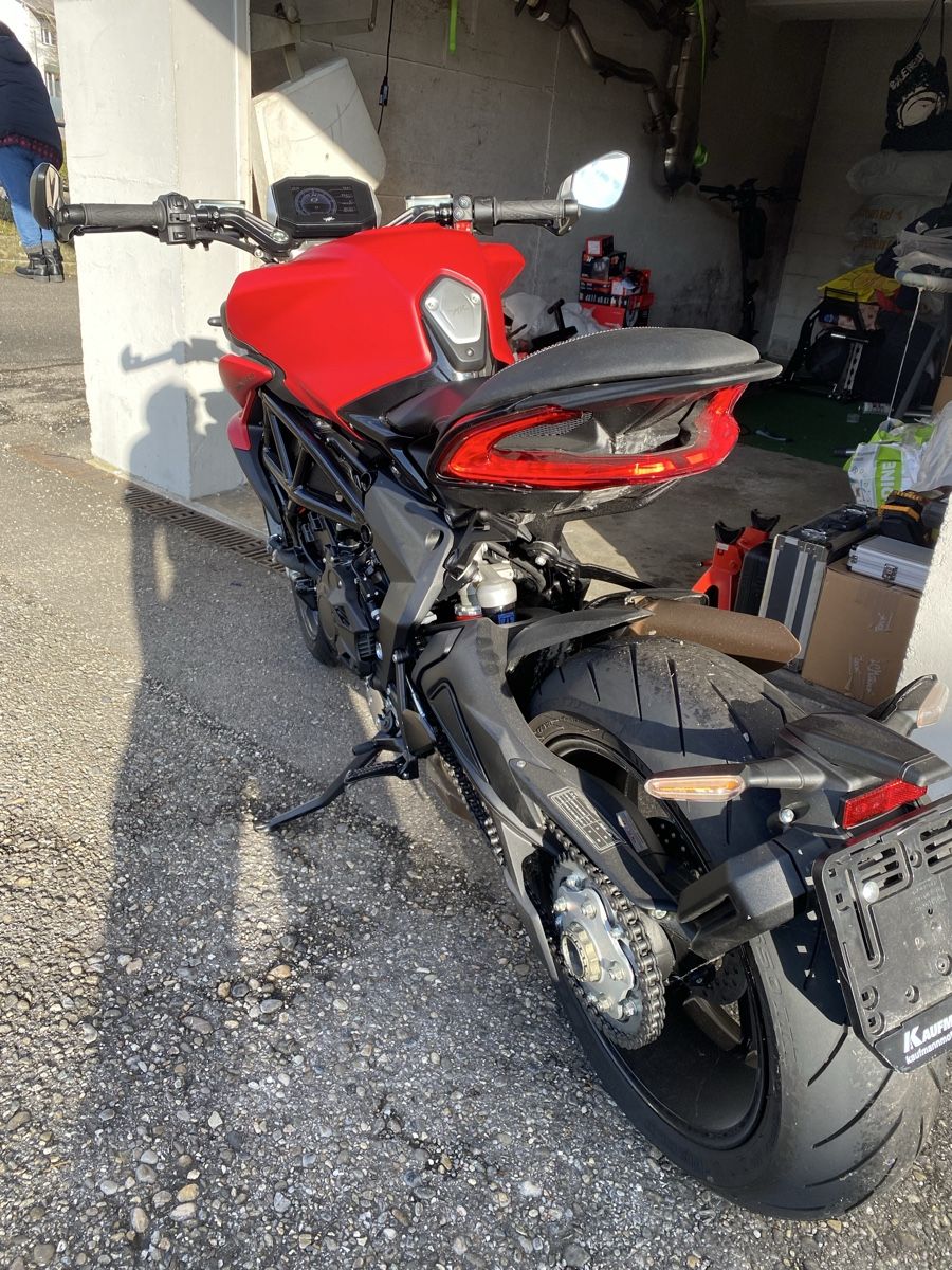 MV Agusta Strada: MV Agusta Dragster Rosso 800 – Nuovo (secondo la descrizione) da Hägendorf venduto da Komet_C 4