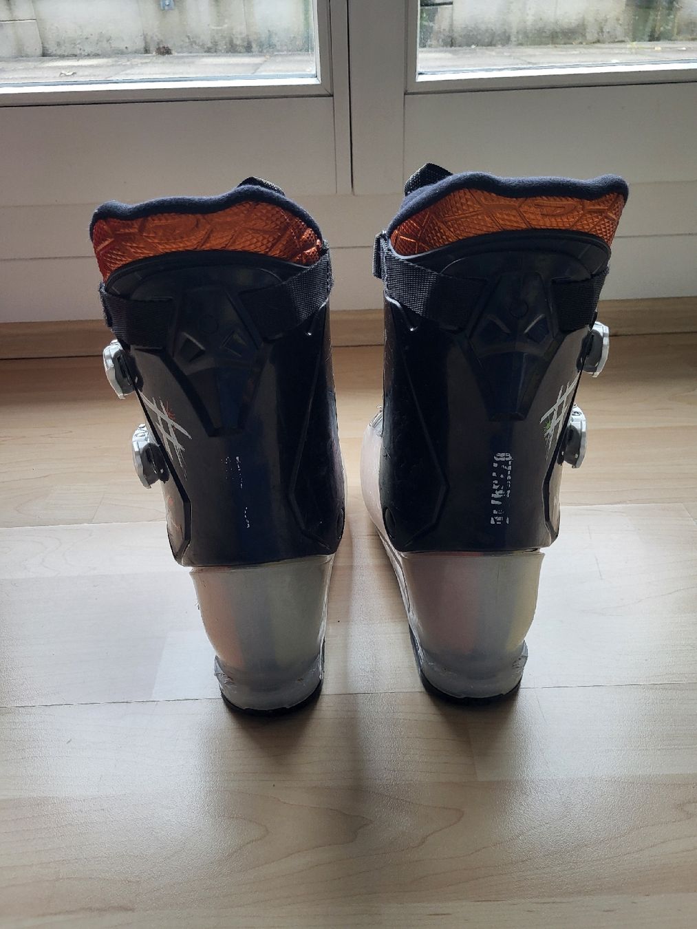 Scarpe da uomo: Skischuhe Dalbello Gr. 41 – Usato da Horgen venduto da Catch22 2