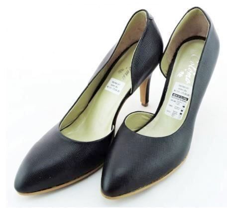Scarpe da donna: Leder Pumps Colómo by 4B Grösse 40 – Nuovo e nell'imballaggio originale da Rengg venduto da Colomo 1