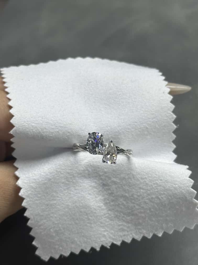 Anelli: Silber Ring mit Moissanit 1ct + 1.5ct – Nuovo (secondo la descrizione) da Zuzwil SG venduto da ParfumDeStraess