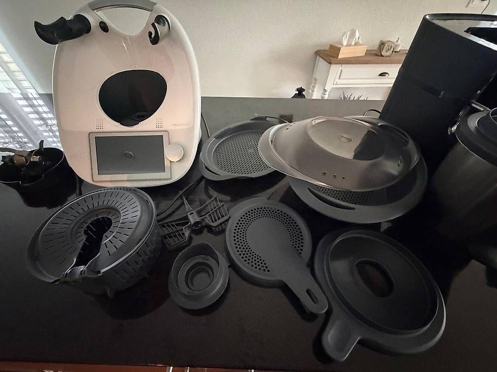 Elettrodomestici da cucina: Thermomix TM6 – Usato da Corgémont venduto da ssa_h76b 2