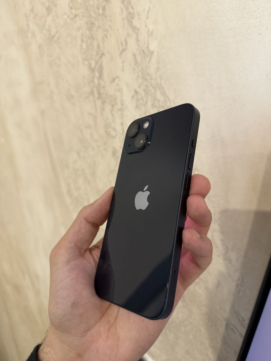 Apple Telefoni cellulari / Smartphones: Iphone 13 128 gb battery 92 %  – Nuovo (secondo la descrizione) da Chippis venduto da mig_8ns6 5