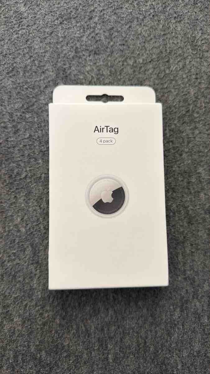 Apple Portachiavi: Apple AirTag 4er Pack Neu und Originalverpackt – Nuovo e nell'imballaggio originale da Emmenbrücke venduto da stark23