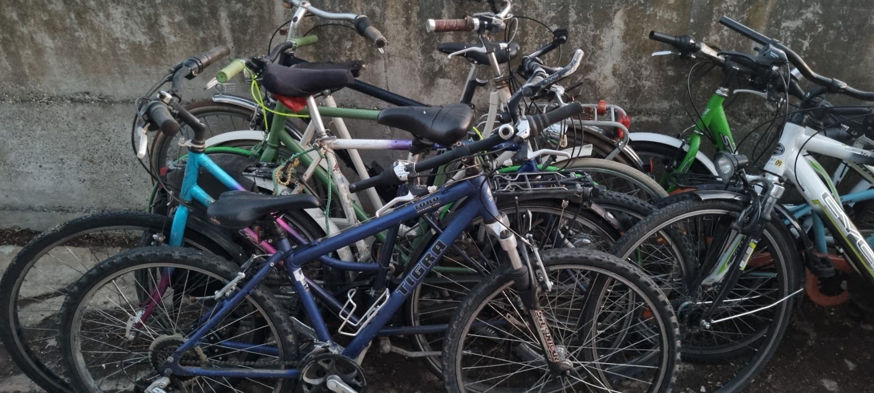 Biciclette: 10 Velos für Export – Difettoso da Zürich venduto da beaahaus