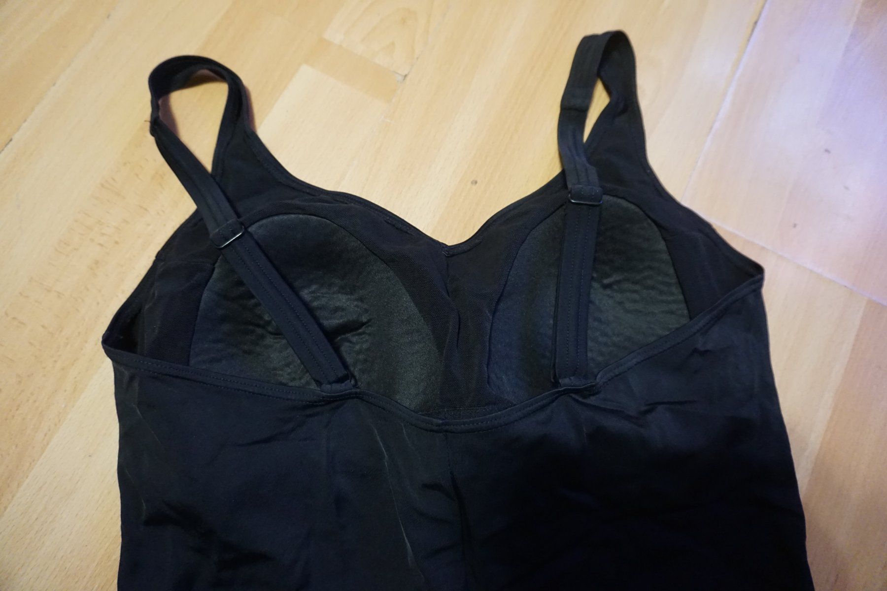 Maddison Costumi da bagno & Bikini: Schwarzer Badeanzug von Maddison, Grösse 46 – Usato da Zürich venduto da einalemjena 5