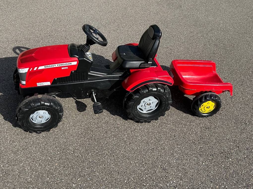 Veicoli per bambini: Trettraktor Massey Ferguson 8650 – Usato da Wallisellen venduto da mchiappa