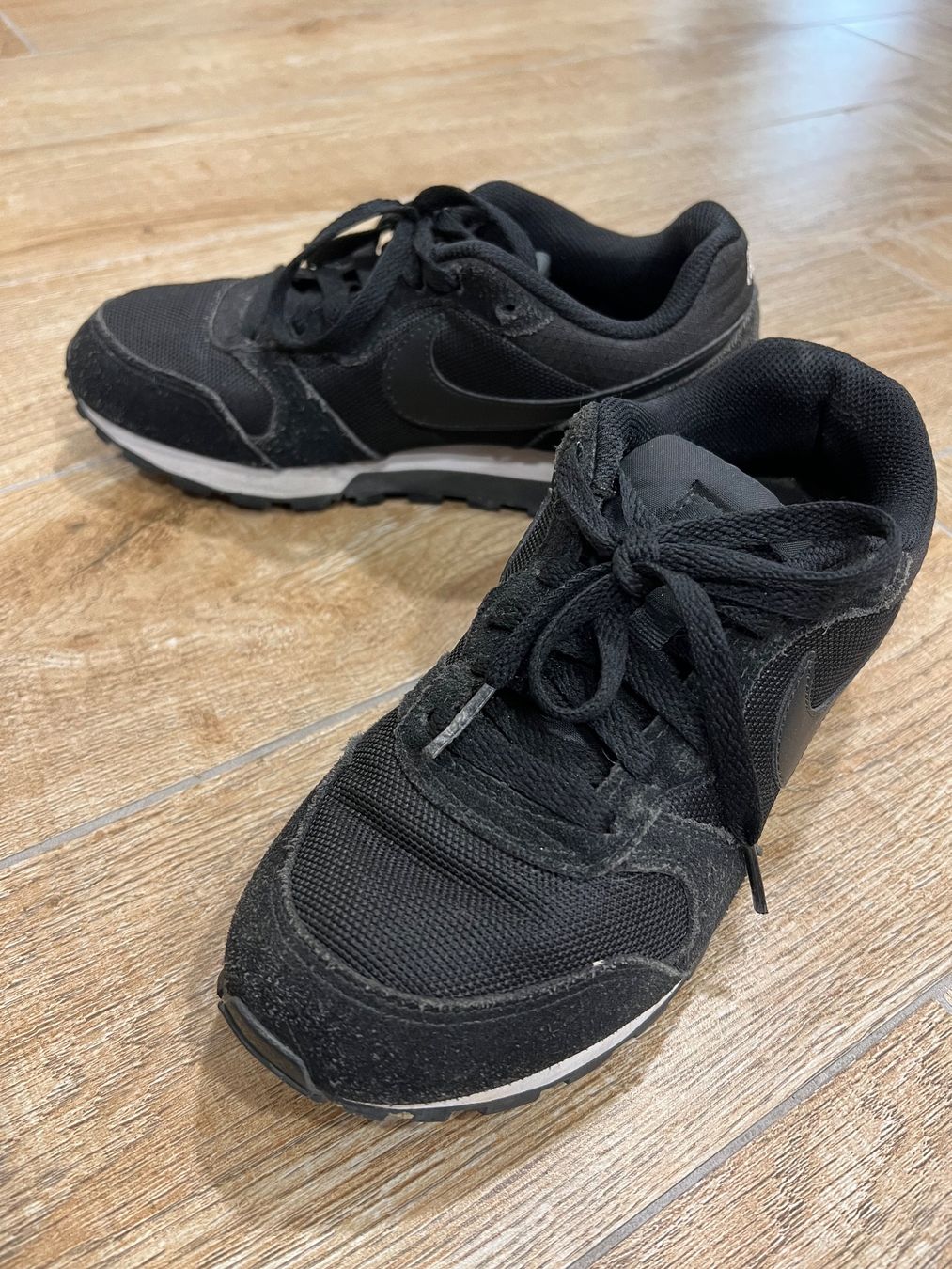 Nike Scarpe da uomo: Nike Sneaker, Grösse 36.5 – Usato da St. Gallen venduto da kka_l9wg 1