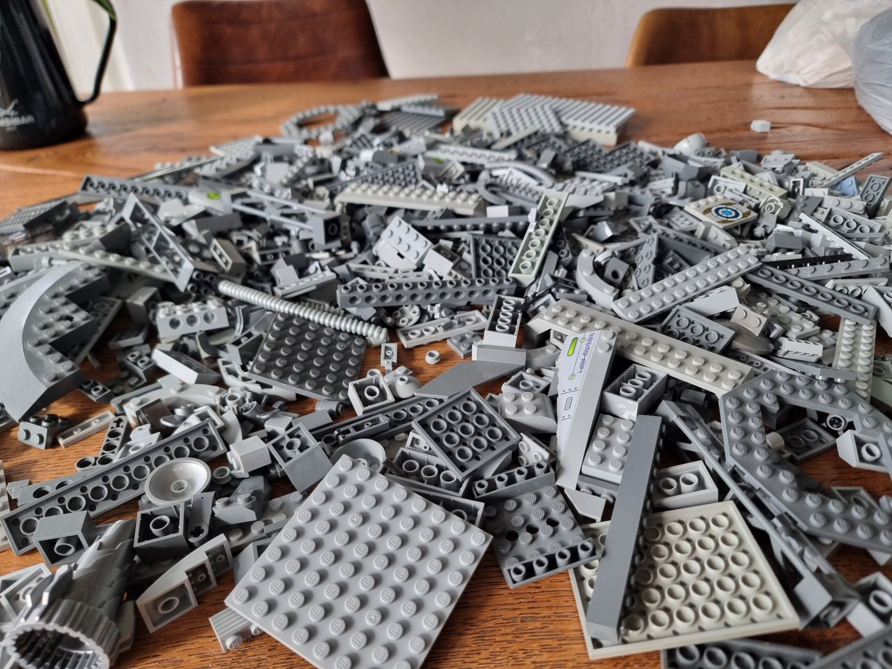 Lego Giocattoli: Graue Lego /  1350 Gramm – Usato da Untersiggenthal venduto da fantail