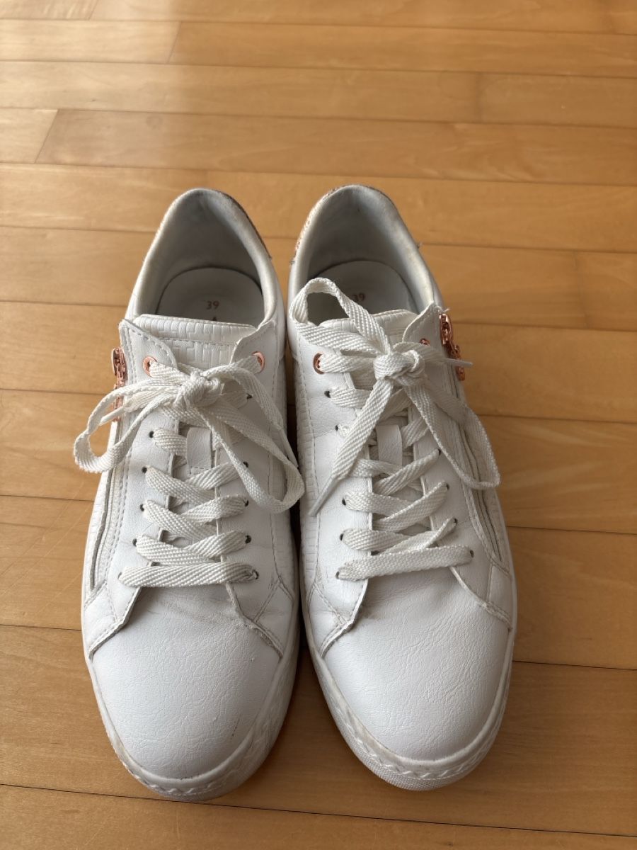 Tamaris Scarpe da donna: Tamaris Sneakers Gr 39 – Usato da Embrach venduto da Dmoney