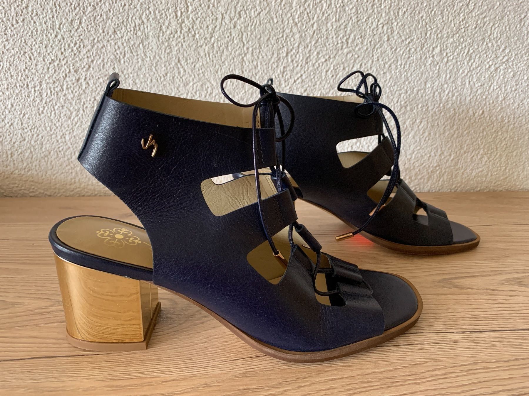 Scarpe da donna: Damen Leder Sandaletten Grösse 38 – Nuovo e nell'imballaggio originale da Rengg venduto da Colomo 1