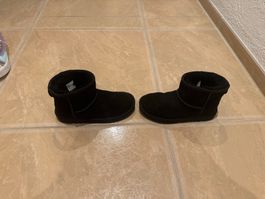 UGG Boots, 31
