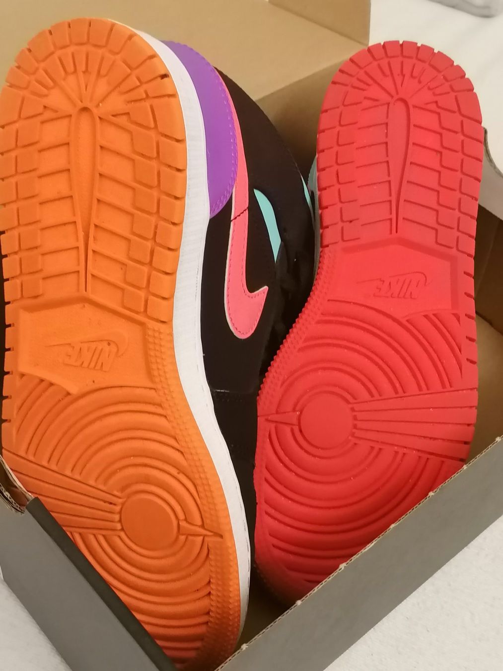 Scarpe da uomo: Nike Air Jordan 1 MID Gr.38 Multicolor – Usato da Basel venduto da vintagecollector 6
