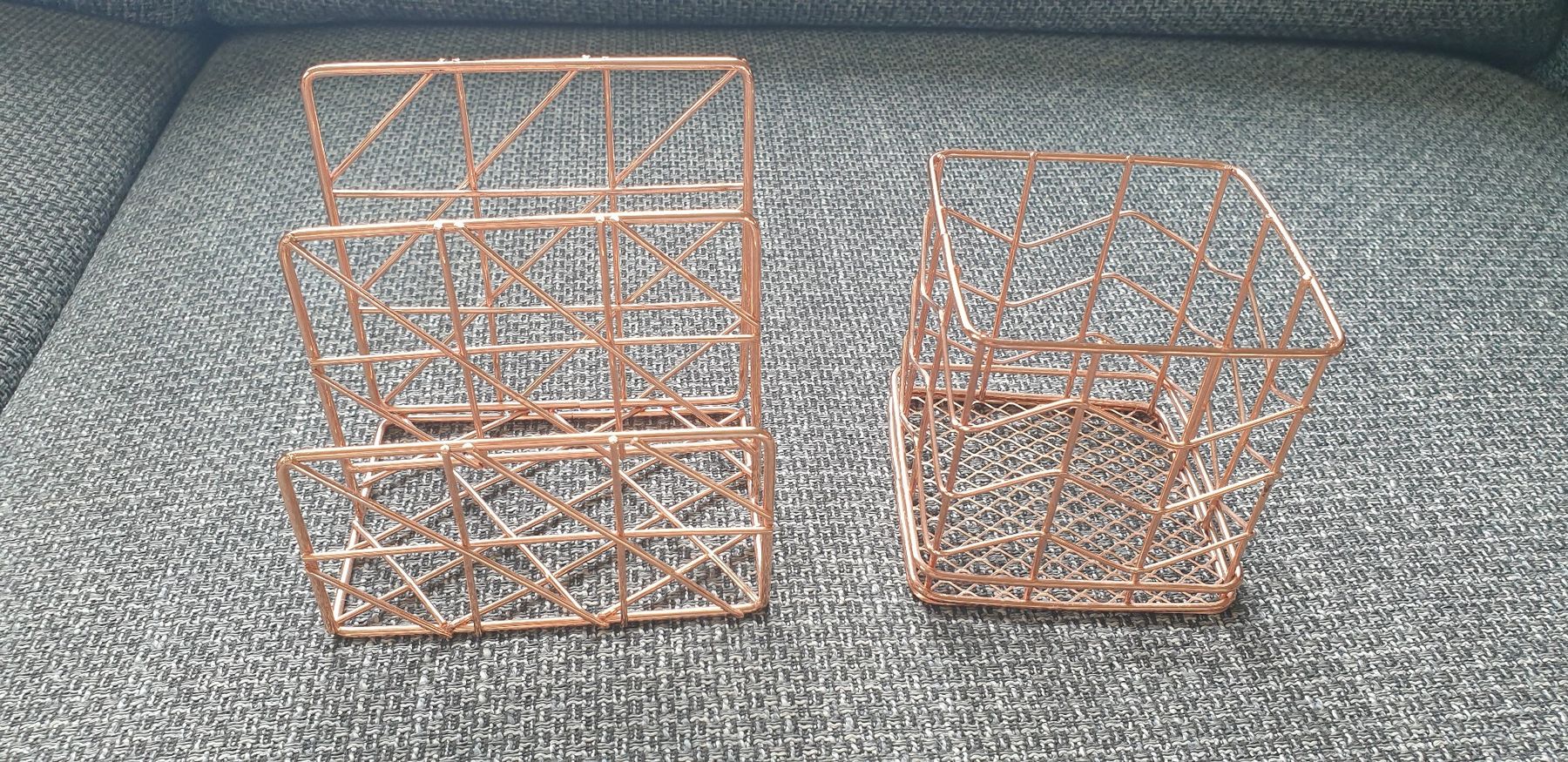 Contenitori & Simili: Schreibtisch-Organizer roségold, 2er Set – Usato da Frauenfeld venduto da jar_cb6p