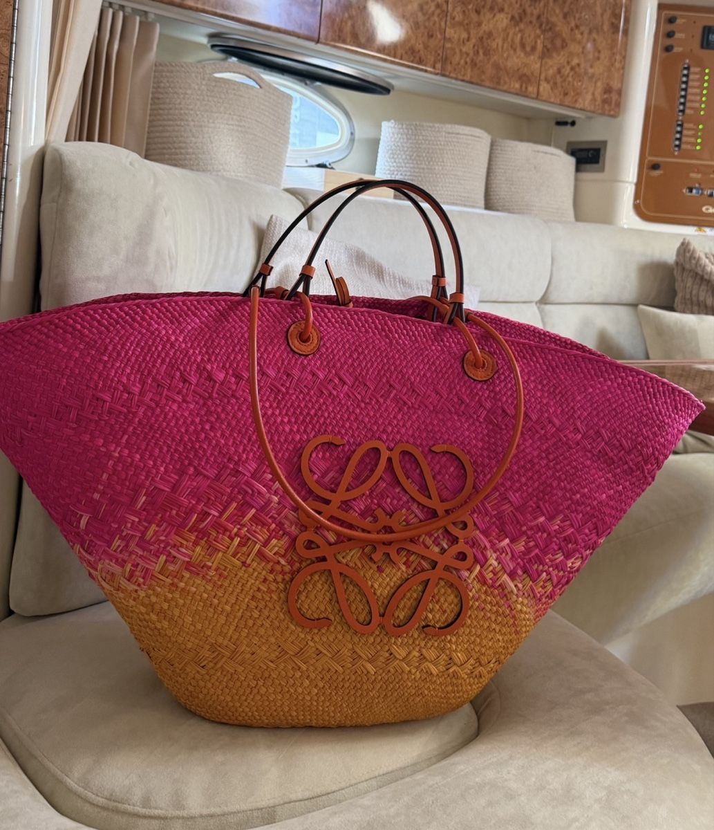 Loewe Sacs femmes: LOEWE Tasche NEU – Neuf (Voir description) à Horn par FashionFlowerCh