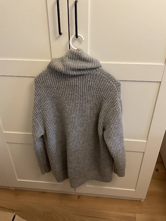 Vestiti: Grauer Strickpullover/-kleid – Usato da Wettingen venduto da monikazefi 1