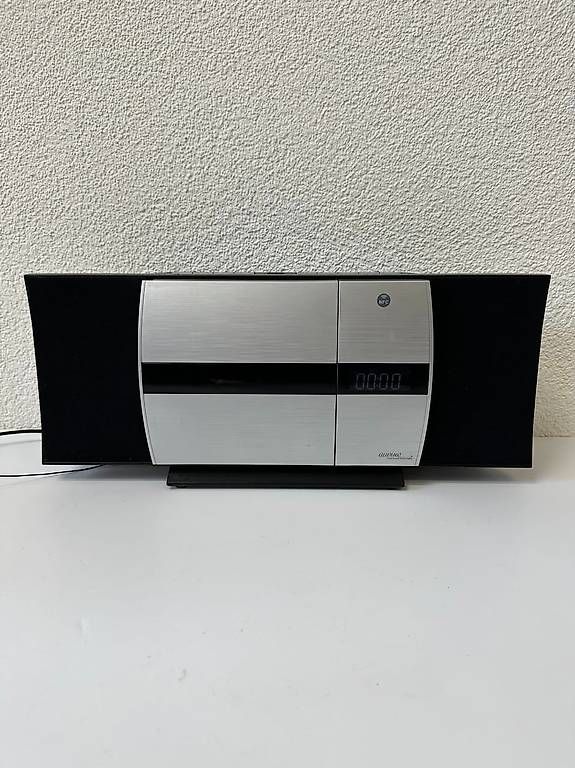 Lecteur multimedia & Streamer: Auvisio Stereo System mit NFC und USB – D'occasion à Obernau par Arche_Noah_Brocki