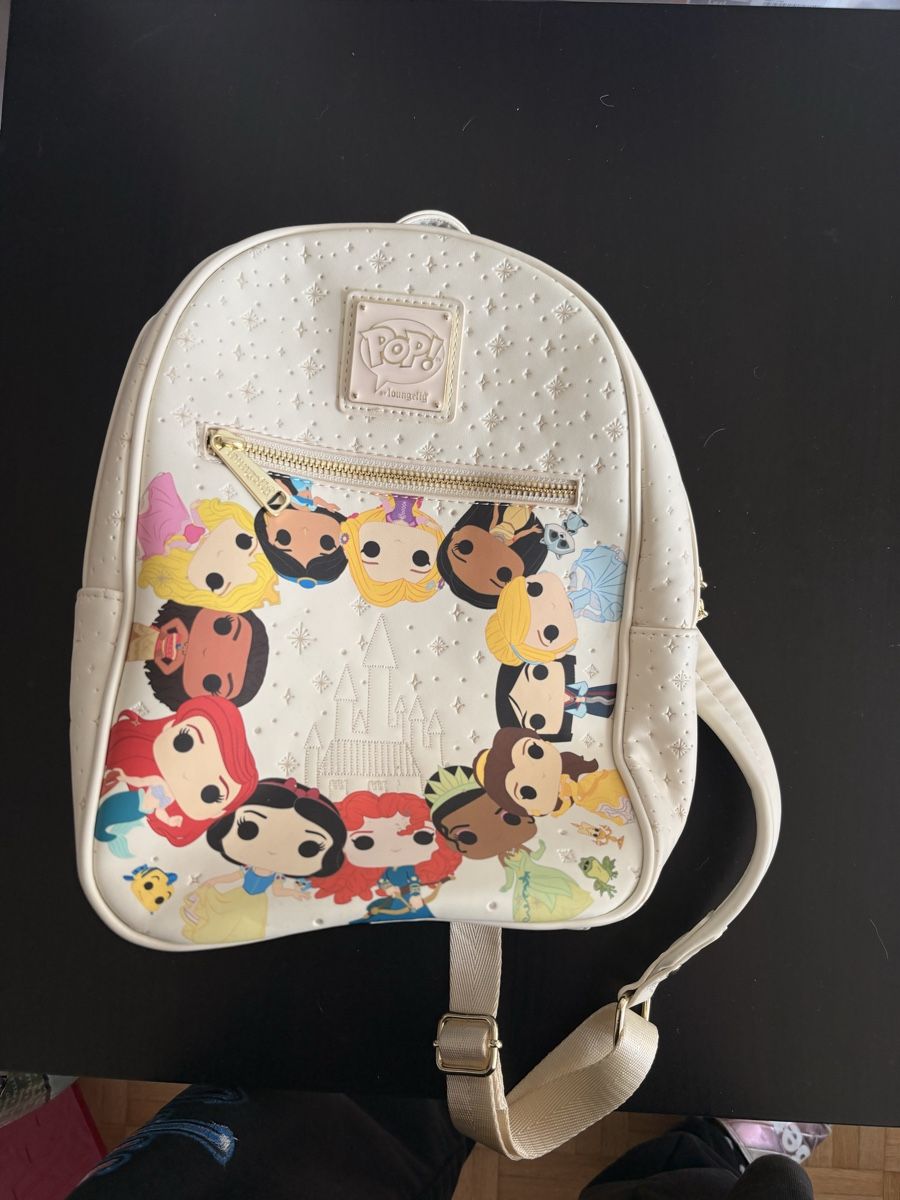 Loungefly Zaini: Disney Longefly Rucksack – Nuovo (secondo la descrizione) da Basel venduto da alisha.beuggert