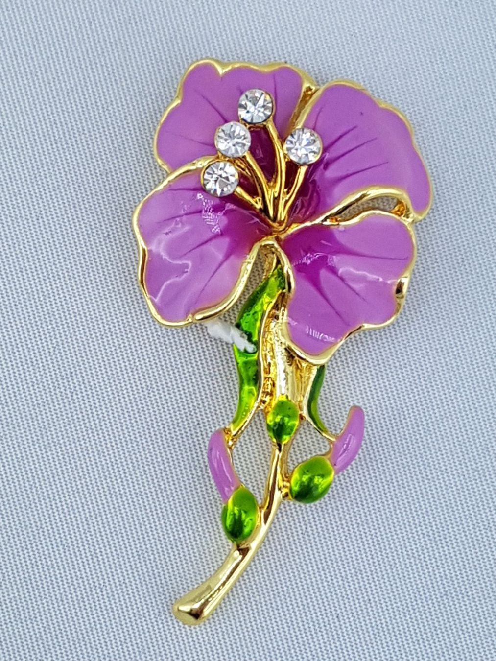 Spille & Fermagli: Brosche mit Glitzersteinen - Lila - 5,5x3cm – Nuovo e nell'imballaggio originale da Grenchen venduto da Yamahwildstar16 1